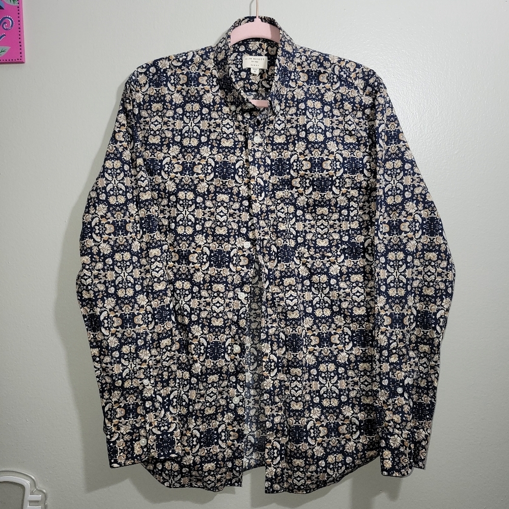 Club Monaco Slim Fit shirt 100% Cotton Size M